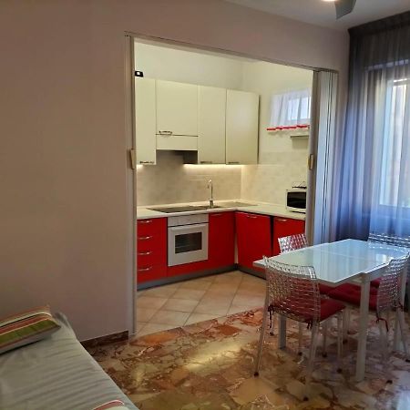 Casa Carla Rapallo Lägenhet Exteriör bild